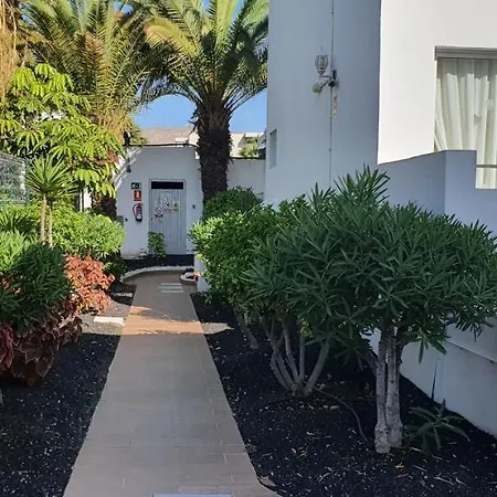 Adults Only Sunny Quiet In Center Of Americas Apartment Arona (Tenerife)
